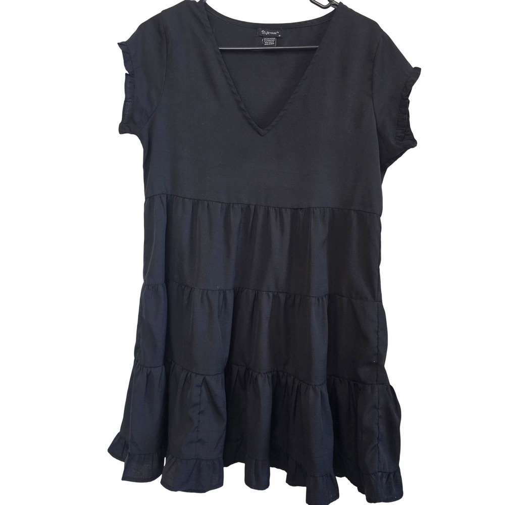 Stylehouse Black Tiered Babydoll‎ Dress V-Neck Short Sleeve Mini Dress Medium